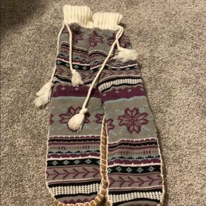 NWOT Fair Isle Grippy Socks